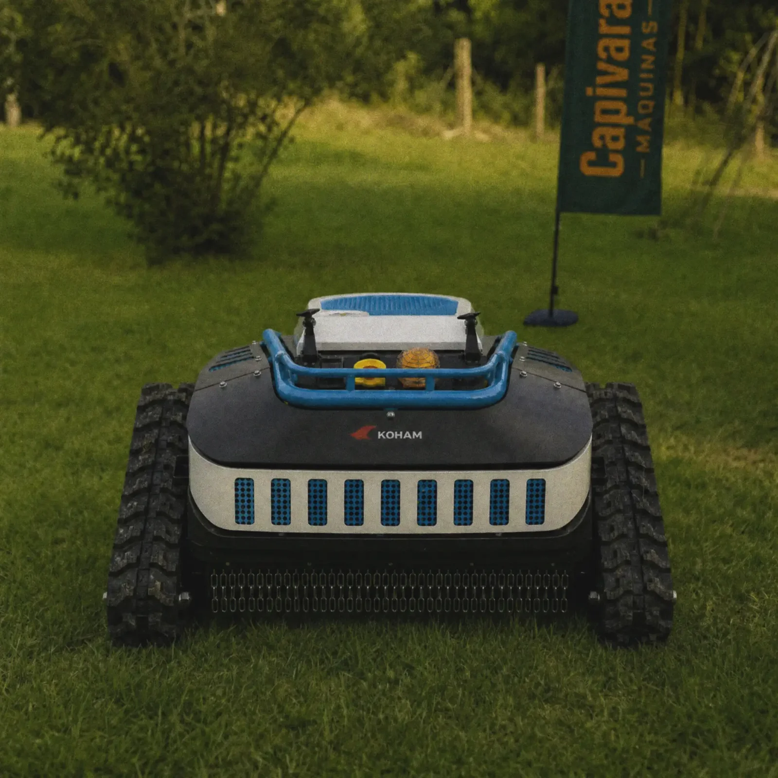 Roçadeira Remota KH-E80 13HP